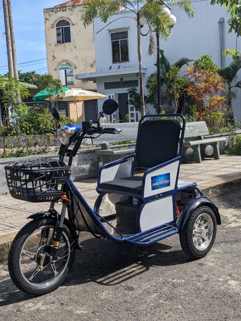 XE BA BÁNH ĐIỆN MẪU CẦU VISAI LEO DỐC 2 XE BA BÁNH ĐIỆN MẪU CẦU VISAI LEO DỐC - Ảnh 2